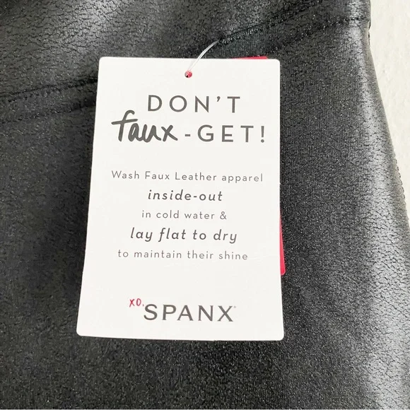 New Spanx Faux Leather Leggings Size S/P Black - Picture 3 of 10